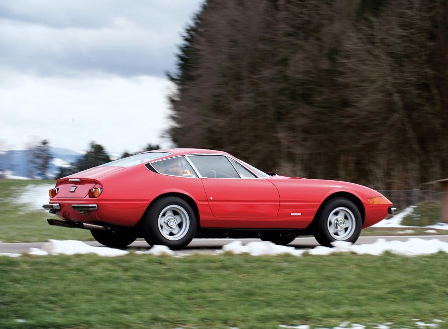  Ferrari 365 GTB/4 Daytona 1968 года  (WW) (фото 53 из 76)